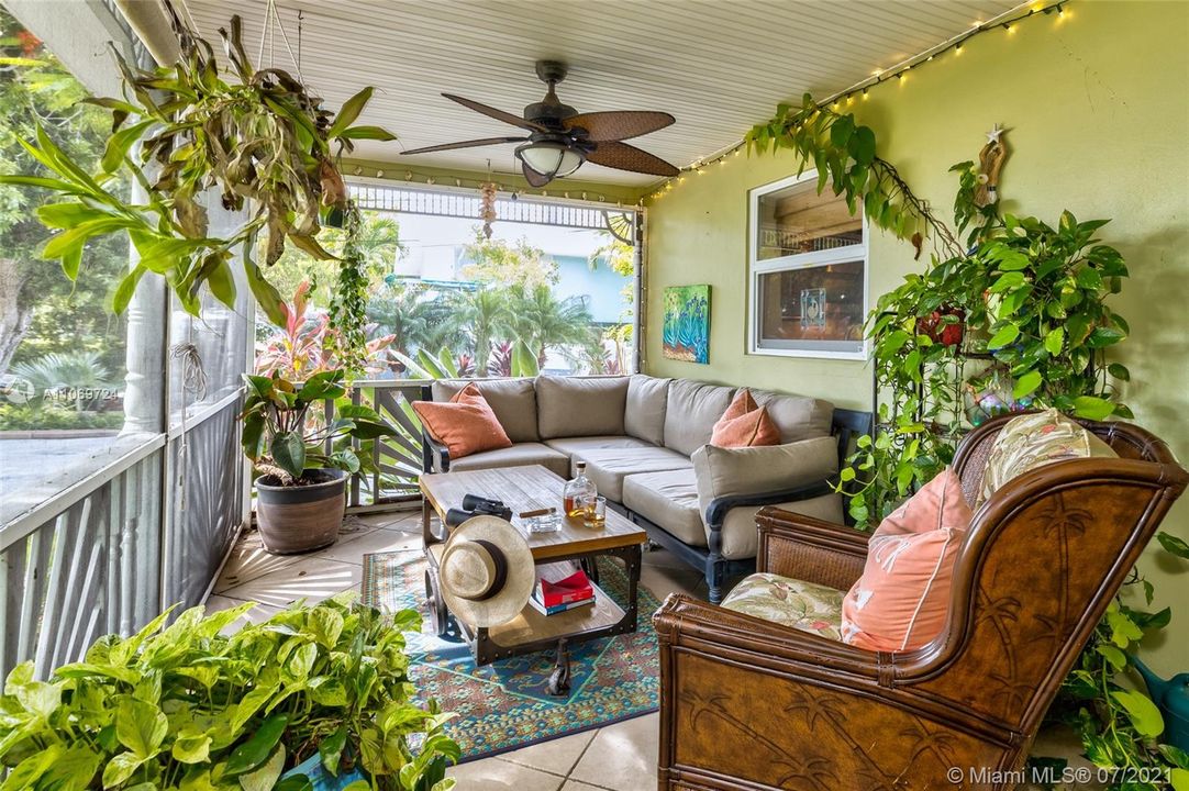Screened PorchEnjoy the famed Islamorada sunsets and and the ambience of Old Florida Keys living in this screened patio with Bay views
