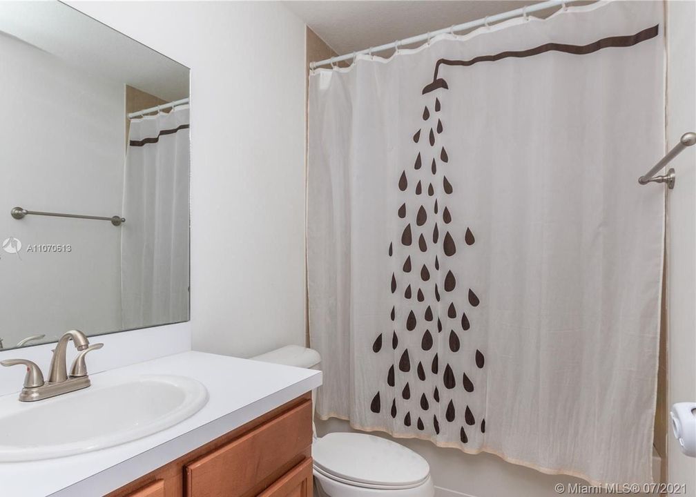 Недавно арендовано: $2,900 (3 спален, 2 ванн, 1671 Квадратных фут)