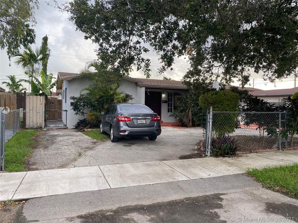 Recently Sold: $599,000 (0 beds, 0 baths, 2319 Square Feet)