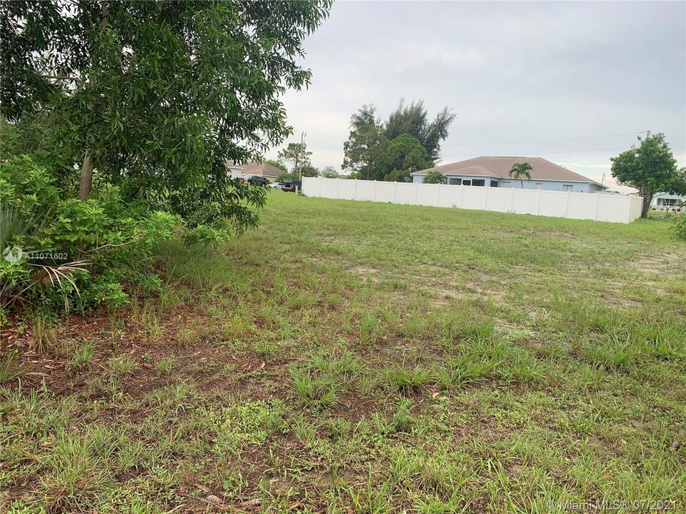 最近售出: $28,500 (10,000.00 acres)