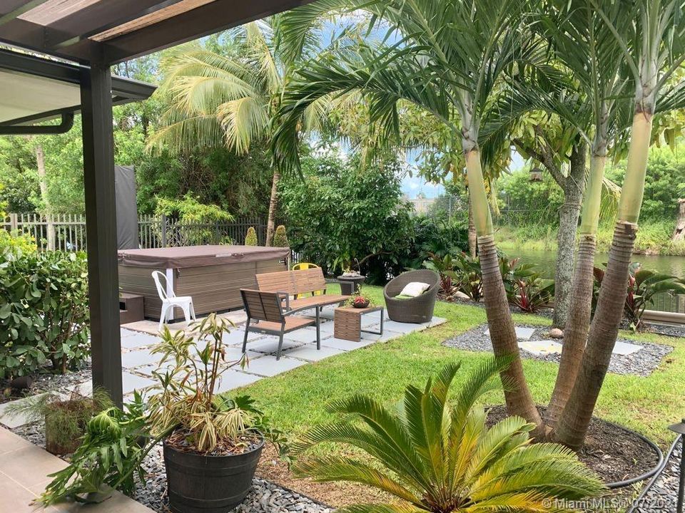 Vendido Recientemente: $1,150,000 (4 camas, 4 baños, 0 Pies cuadrados)