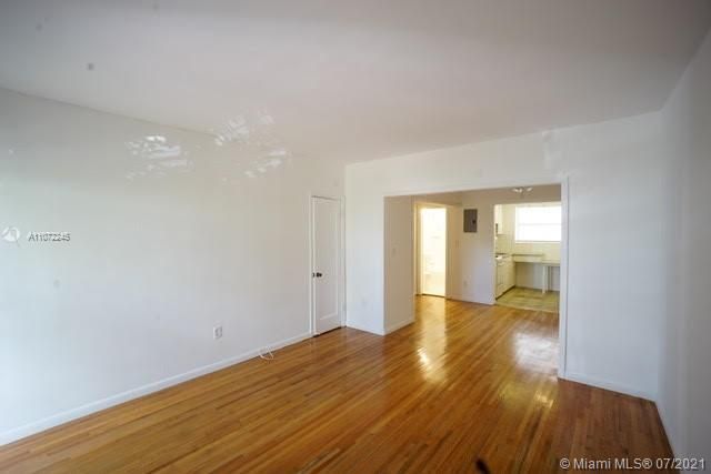 Недавно арендовано: $1,100 (0 спален, 1 ванн, 500 Квадратных фут)