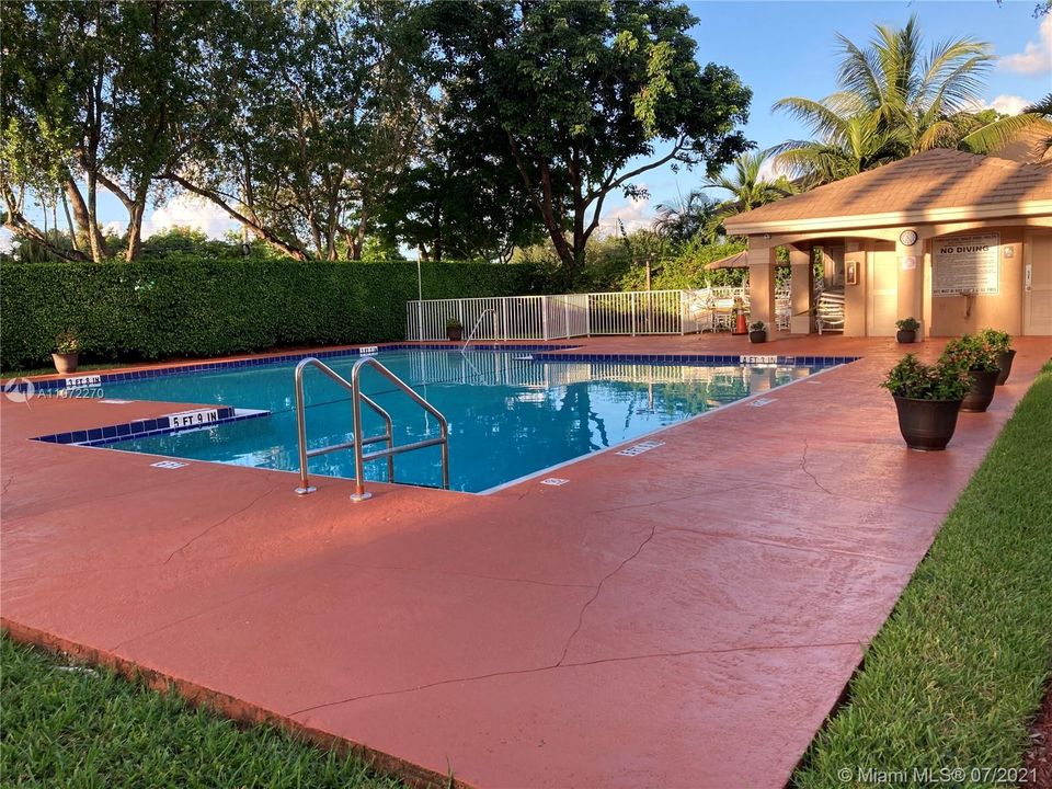 Spacious pool area