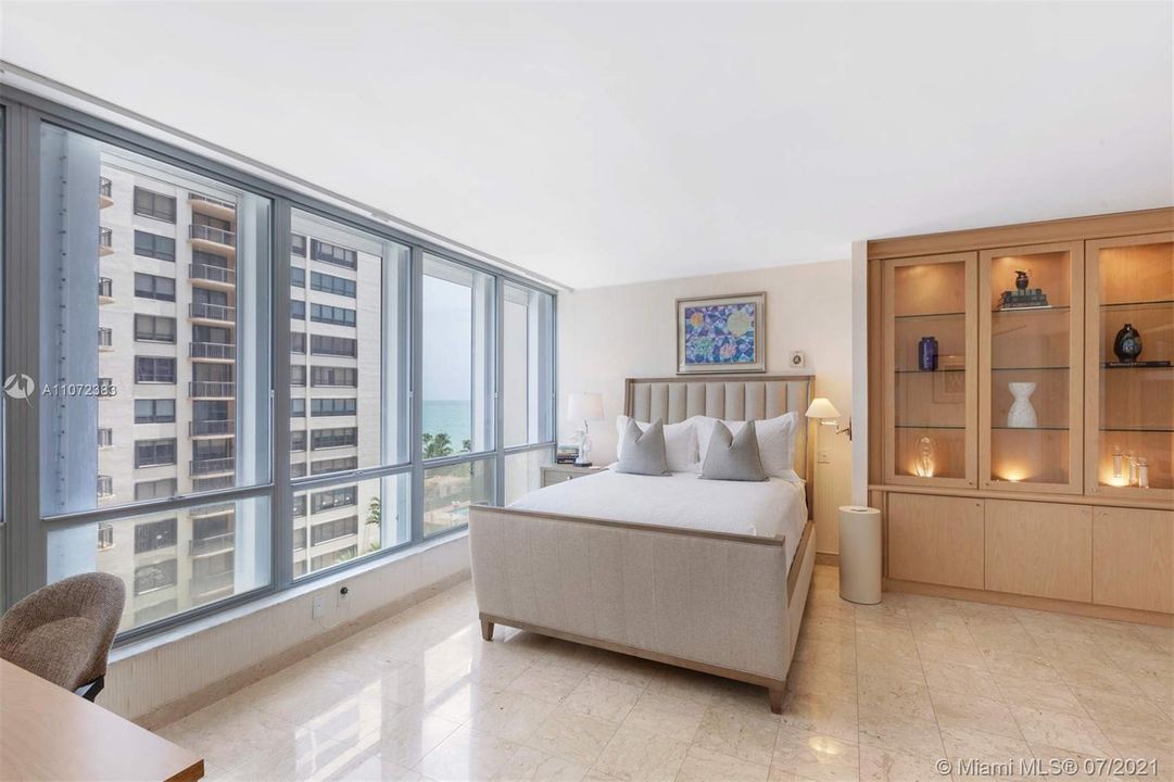 Recently Sold: $1,549,000 (2 beds, 3 baths, 2540 Square Feet)
