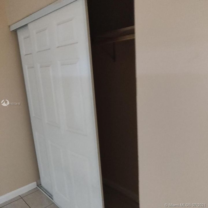 最近租的: $1,650 (2 贝兹, 2 浴室, 936 平方英尺)