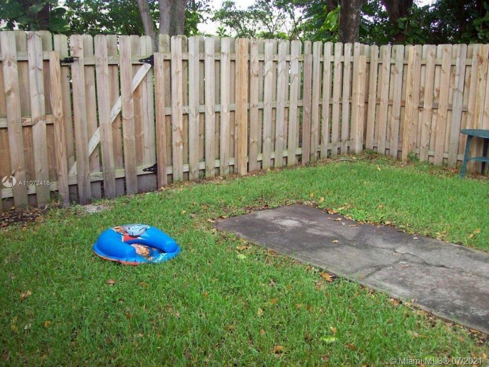 最近租的: $1,650 (2 贝兹, 2 浴室, 936 平方英尺)