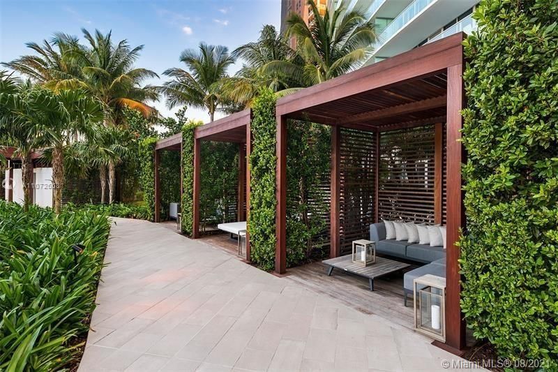 Recently Sold: $4,199,000 (4 beds, 4 baths, 3365 Square Feet)