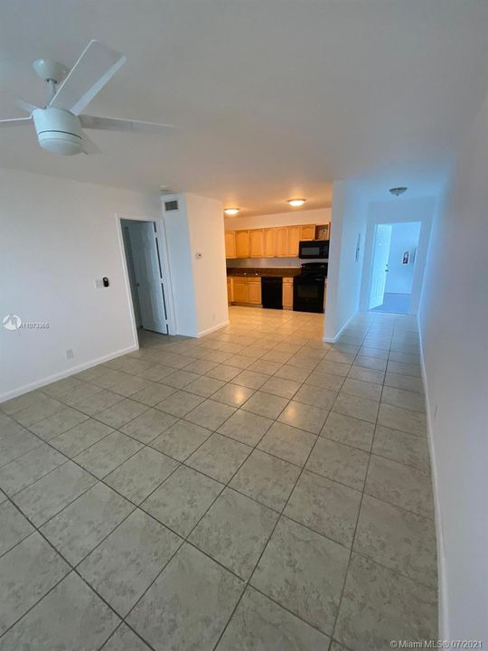 Recently Rented: $1,200 (1 beds, 1 baths, 0 Square Feet)