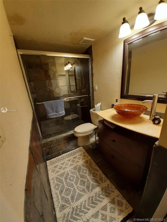 最近租的: $1,675 (2 贝兹, 2 浴室, 946 平方英尺)