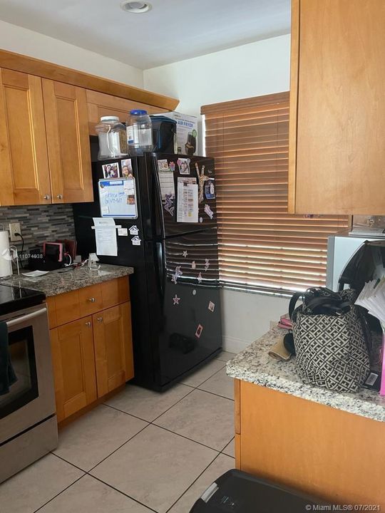 Recently Rented: $24,600 (2 beds, 2 baths, 1053 Square Feet)