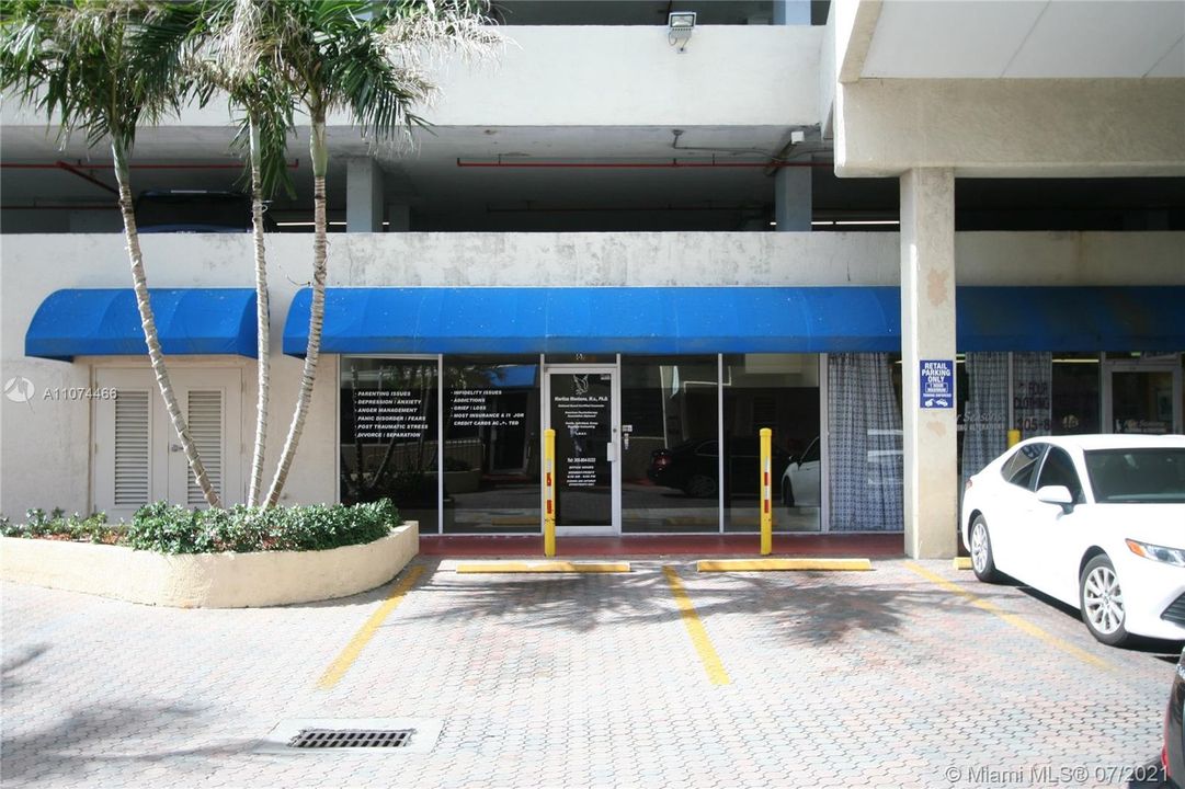 最近租的: $1,400 (0 贝兹, 0 浴室, 0 平方英尺)