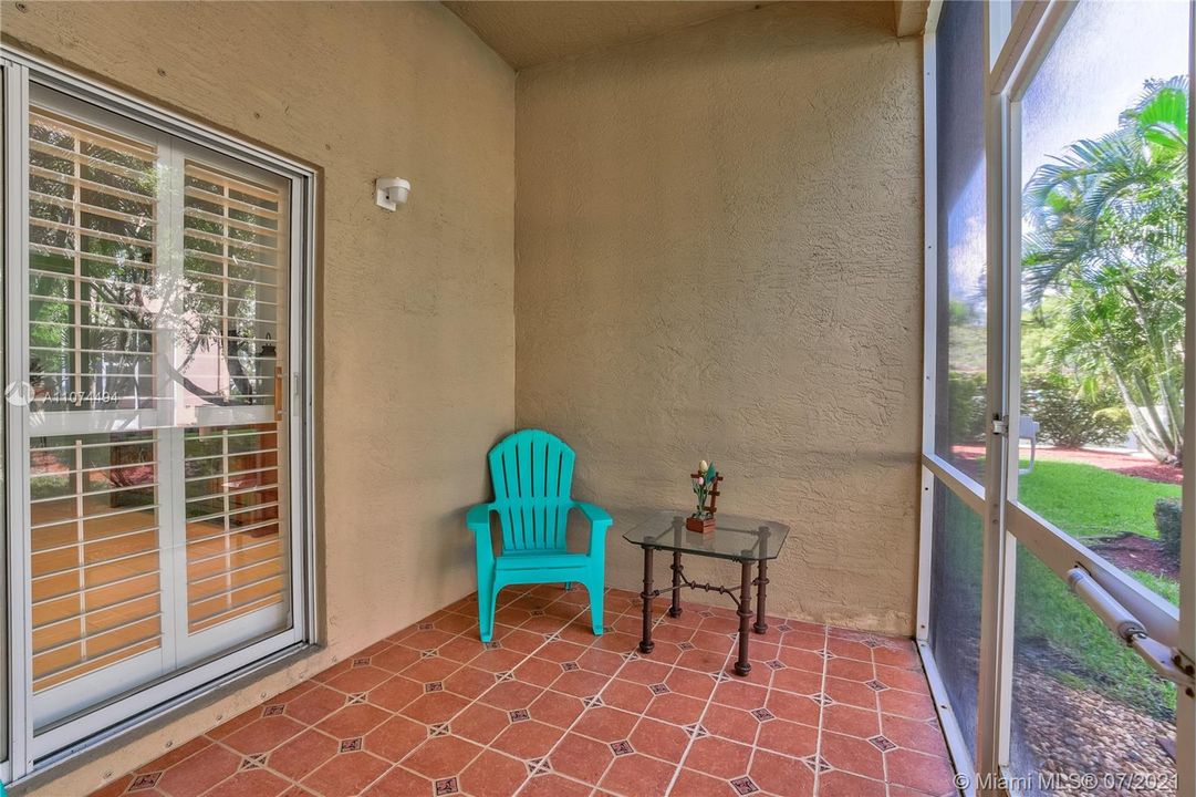 Recently Sold: $375,000 (3 beds, 2 baths, 1777 Square Feet)