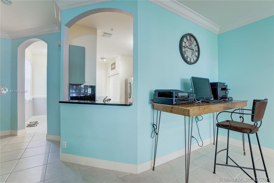 Recently Sold: $375,000 (3 beds, 2 baths, 1777 Square Feet)