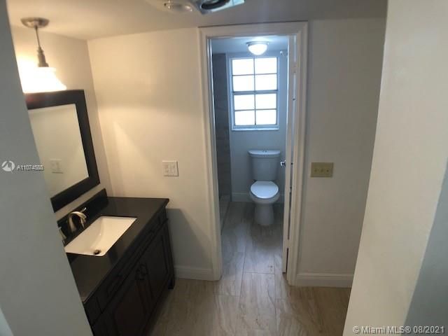 Recently Sold: $215,000 (2 beds, 2 baths, 1150 Square Feet)