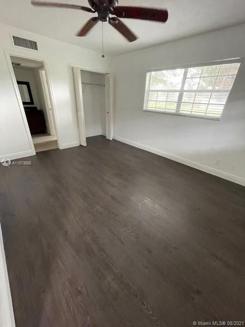 Recently Sold: $215,000 (2 beds, 2 baths, 1150 Square Feet)