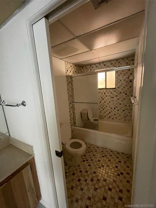 最近租的: $1,295 (1 贝兹, 1 浴室, 705 平方英尺)
