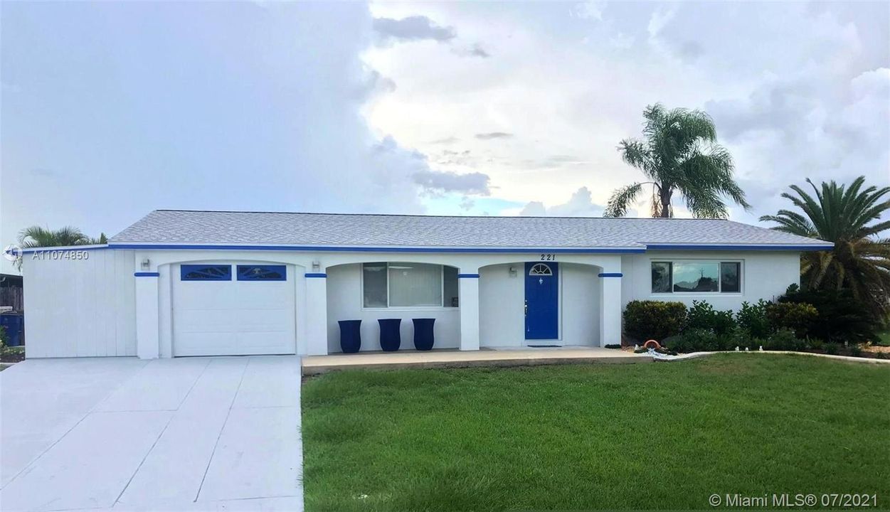 Vendido Recientemente: $215,000 (2 camas, 2 baños, 0 Pies cuadrados)