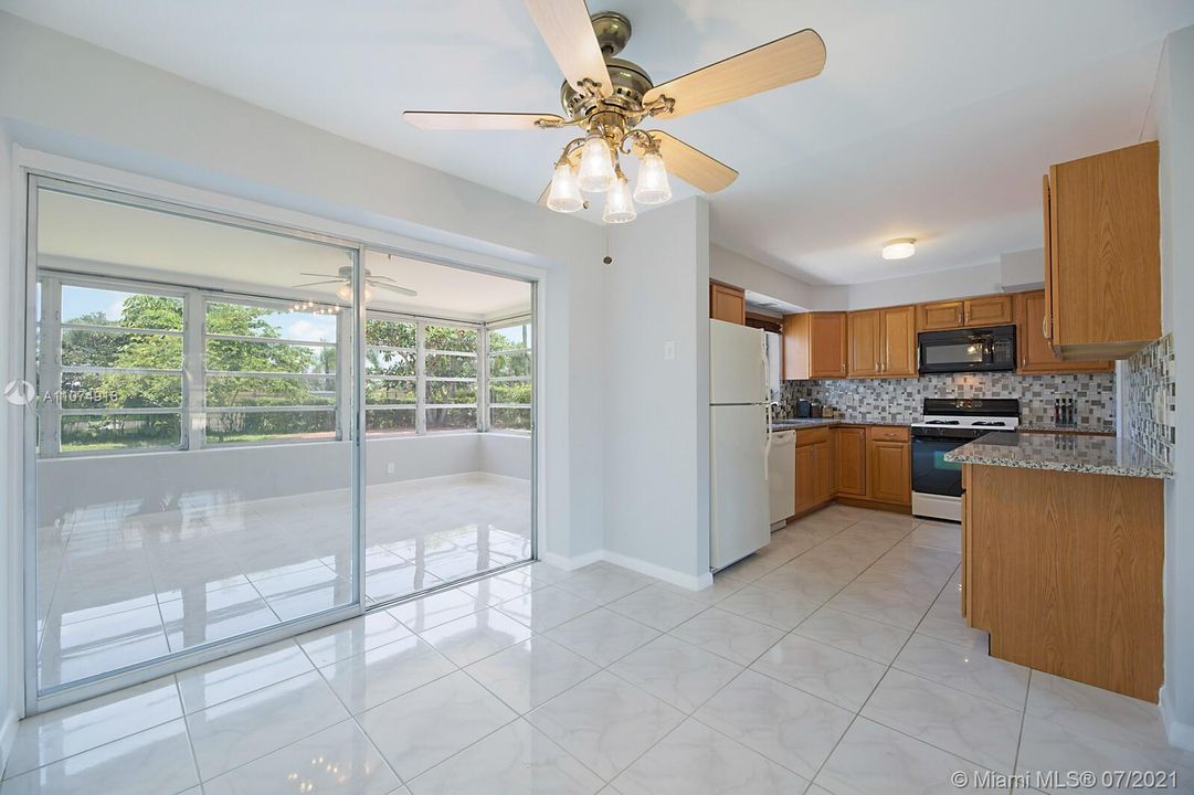 Dining Room/Kitchen/Florida Room