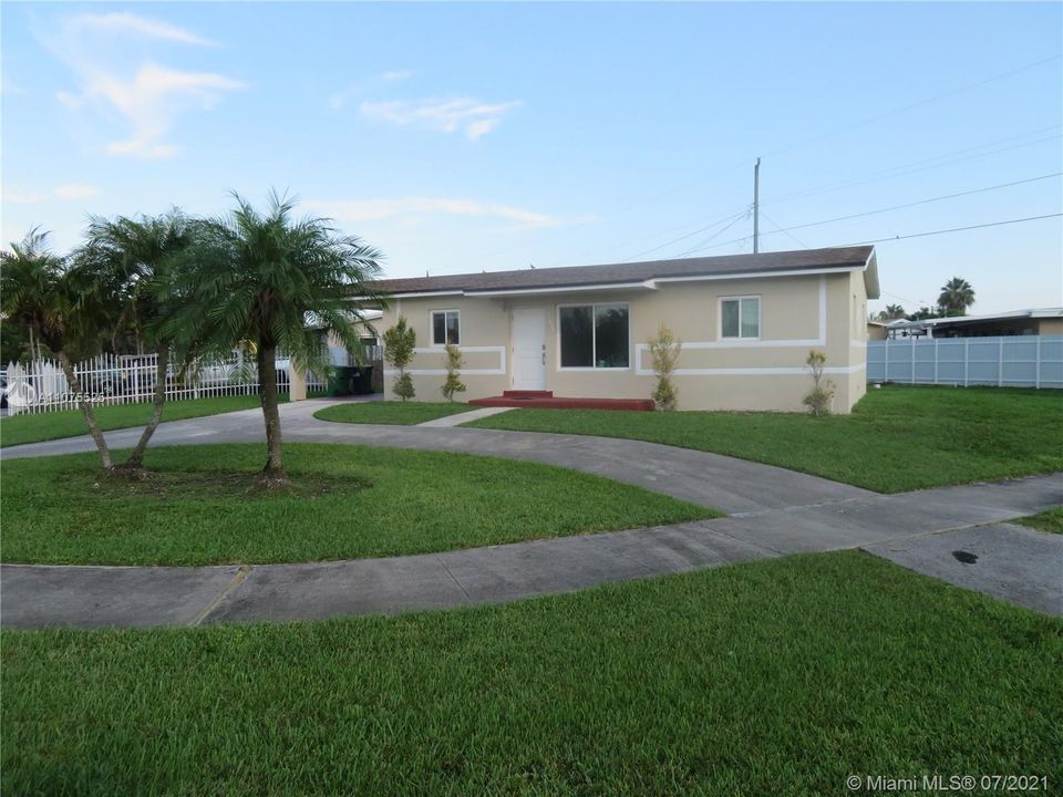Recently Sold: $399,000 (4 beds, 2 baths, 1235 Square Feet)