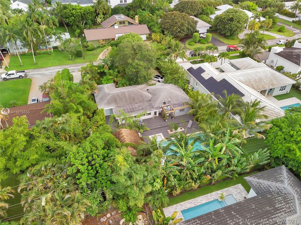 Recently Sold: $1,450,000 (3 beds, 2 baths, 2171 Square Feet)