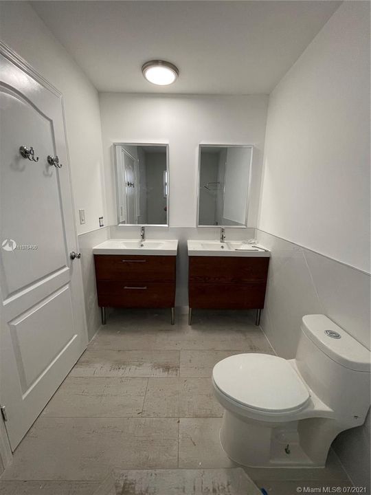 Недавно арендовано: $7,000 (4 спален, 3 ванн, 2598 Квадратных фут)
