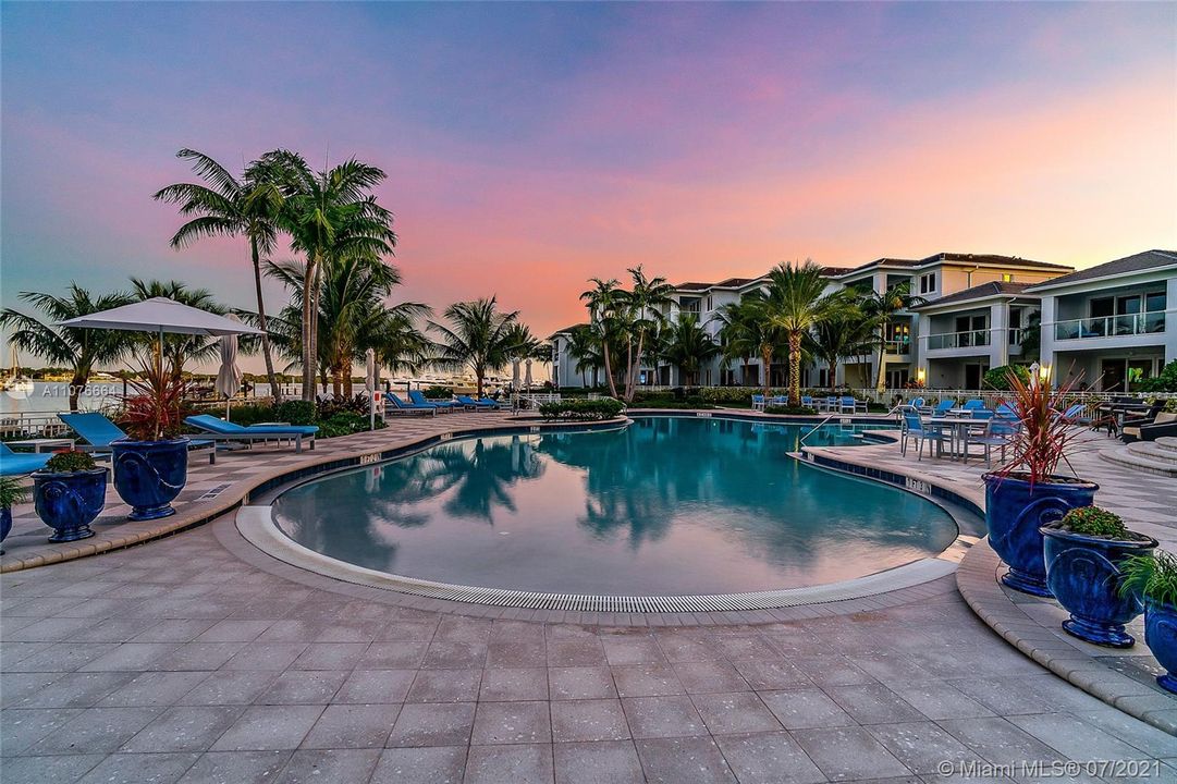 Resort Style Pool