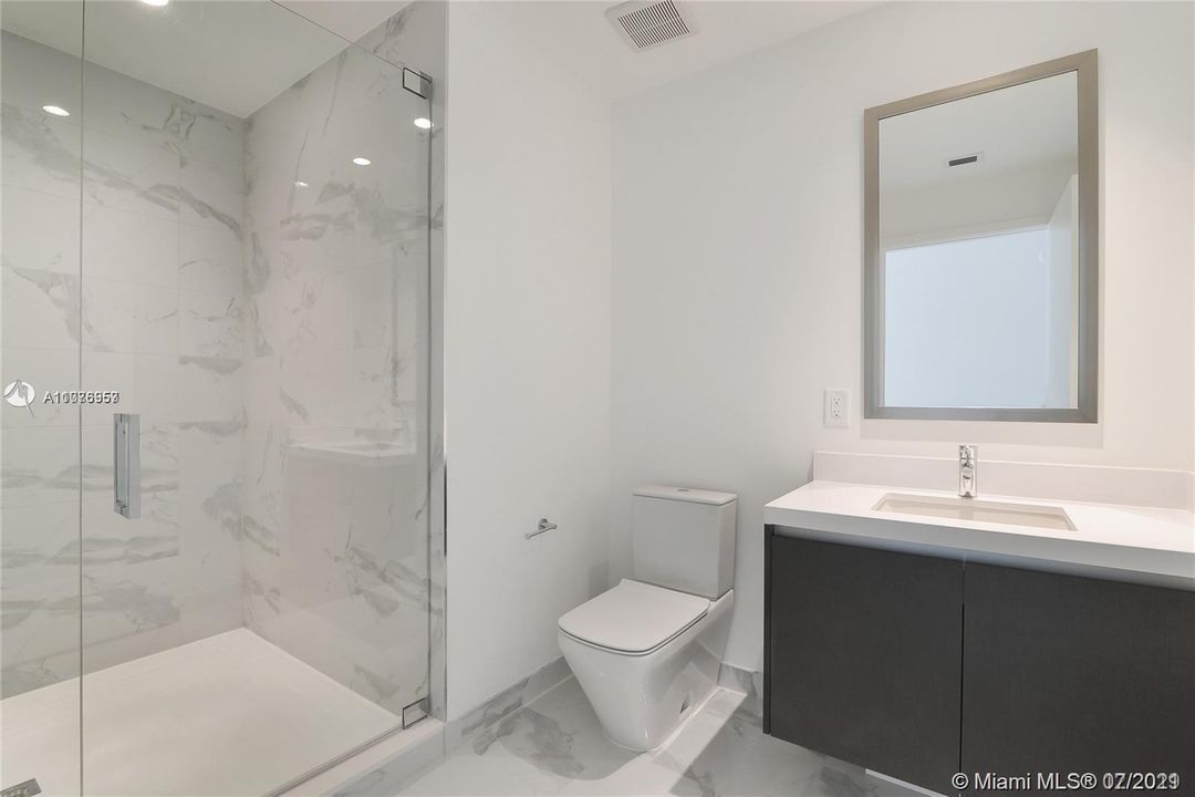 Недавно арендовано: $6,900 (3 спален, 4 ванн, 2376 Квадратных фут)