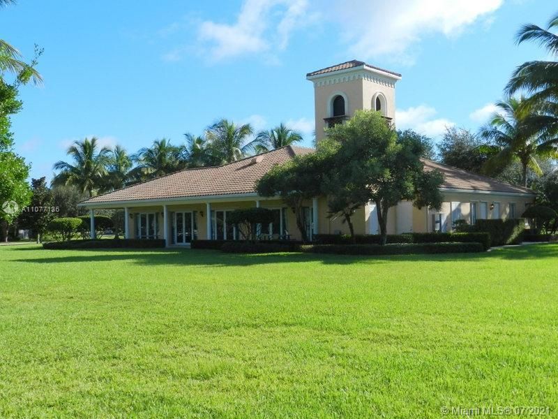 Clubhouse, Fitness Center and Pool