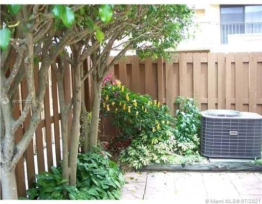 Recently Rented: $1,800 (2 beds, 2 baths, 1184 Square Feet)