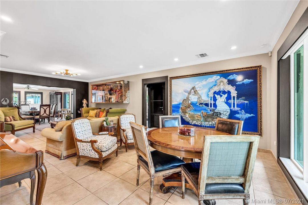 Recently Sold: $1,397,000 (4 beds, 3 baths, 2398 Square Feet)