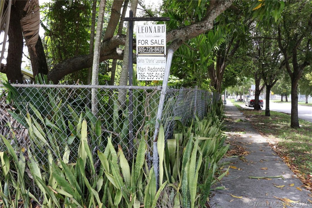 Recently Sold: $200,000 (0.02 acres)