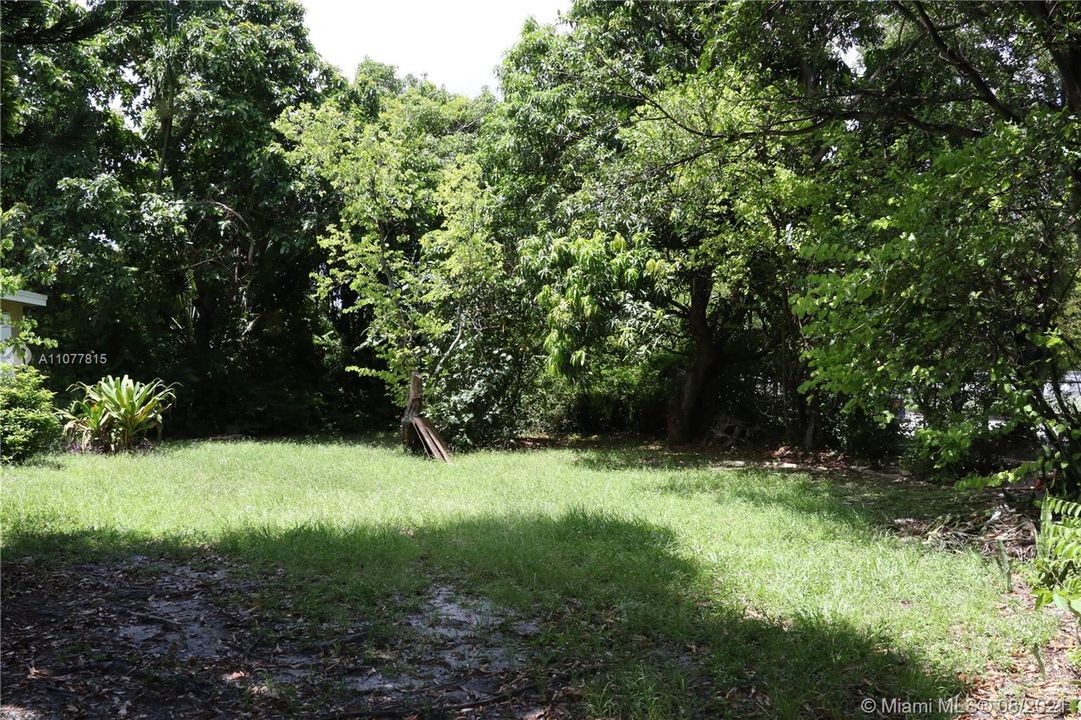 Recently Sold: $200,000 (0.02 acres)