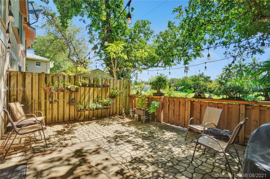 Fenced Back Patio