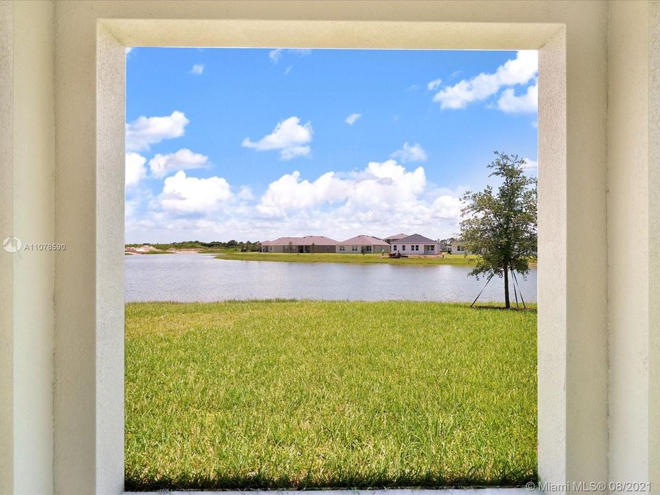 Недавно арендовано: $2,600 (4 спален, 2 ванн, 1828 Квадратных фут)