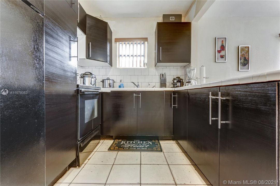 Vendido Recientemente: $659,000 (0 camas, 0 baños, 3118 Pies cuadrados)