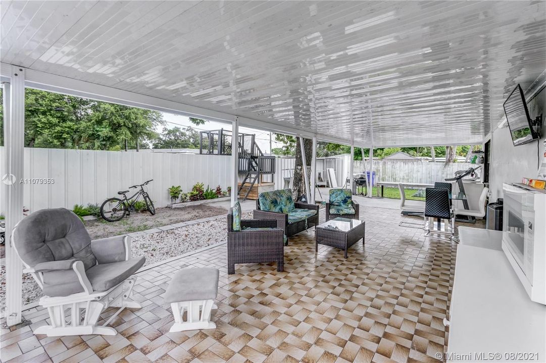 Vendido Recientemente: $659,000 (0 camas, 0 baños, 3118 Pies cuadrados)