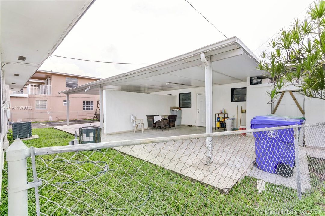 Vendido Recientemente: $659,000 (0 camas, 0 baños, 3118 Pies cuadrados)