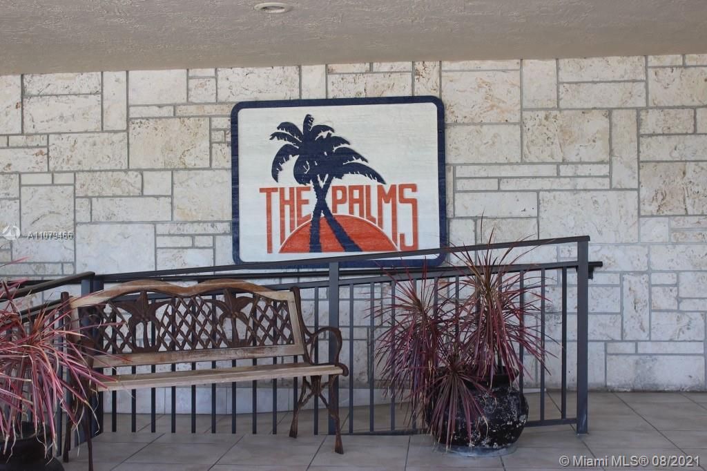 ENTRANCE TO BUILDING