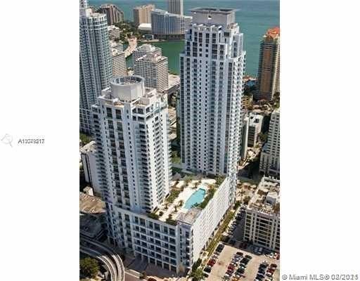 Recently Rented: $3,500 (2 beds, 2 baths, 1088 Square Feet)