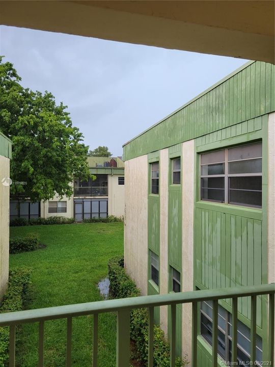 Vendido Recientemente: $119,900 (2 camas, 1 baños, 850 Pies cuadrados)