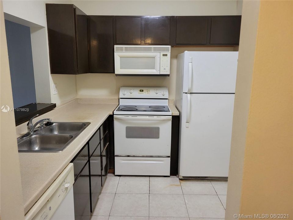 Vendido Recientemente: $119,900 (2 camas, 1 baños, 850 Pies cuadrados)