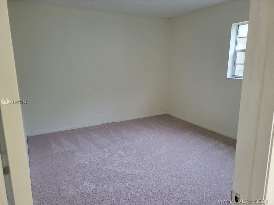 Vendido Recientemente: $119,900 (2 camas, 1 baños, 850 Pies cuadrados)