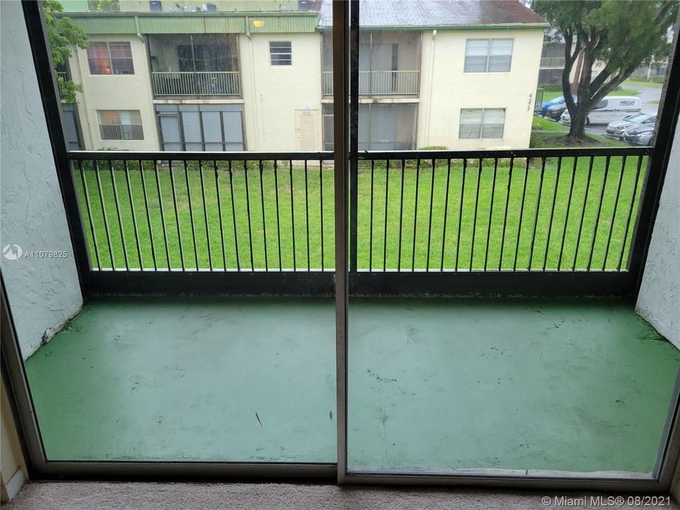 Vendido Recientemente: $119,900 (2 camas, 1 baños, 850 Pies cuadrados)