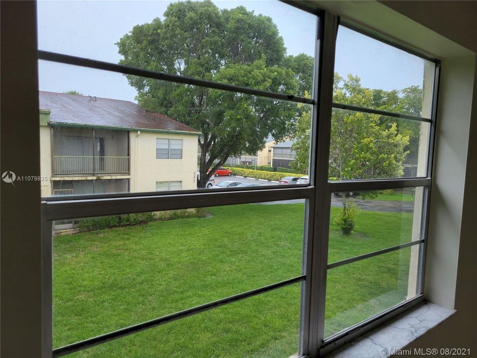 Vendido Recientemente: $119,900 (2 camas, 1 baños, 850 Pies cuadrados)