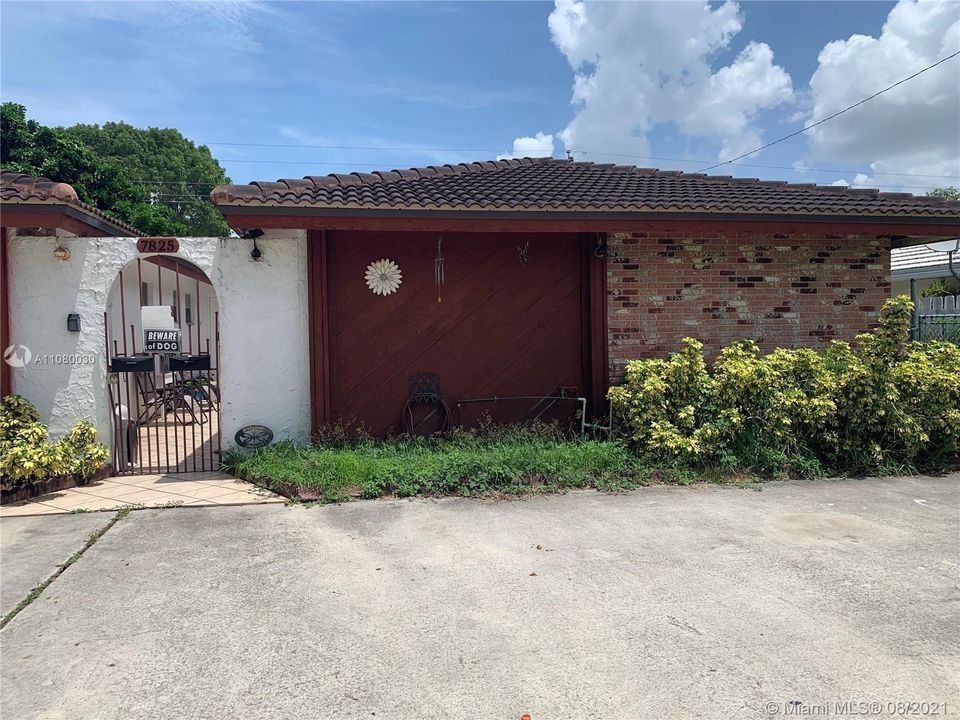 Recently Sold: $225,000 (3 beds, 1 baths, 1203 Square Feet)