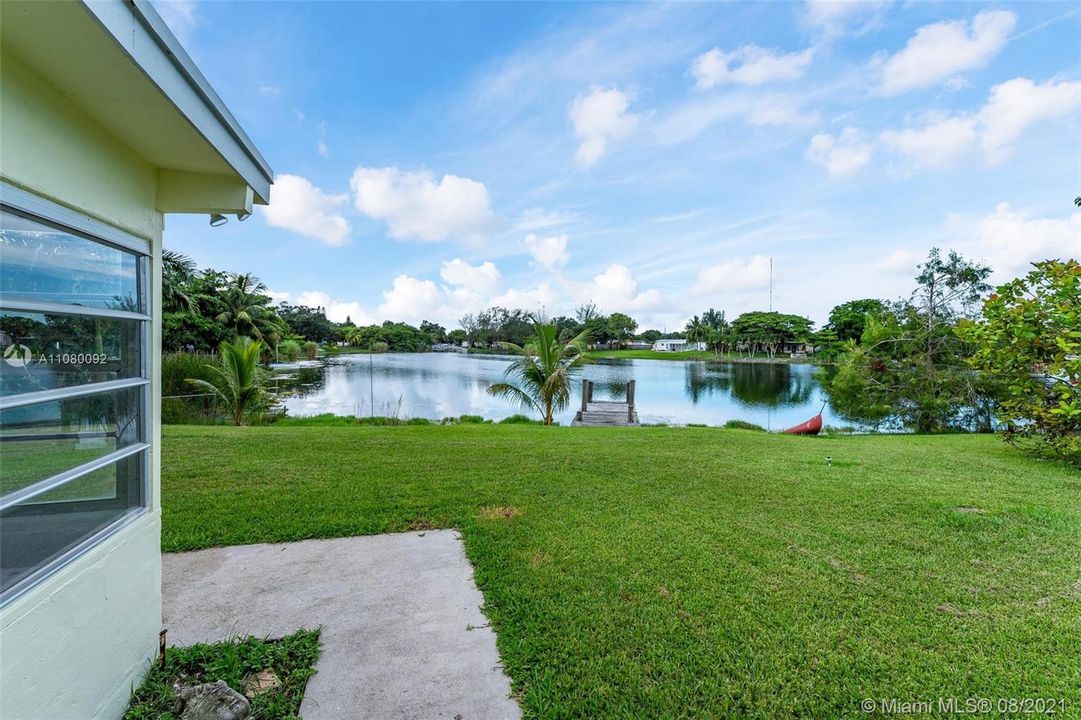 Recently Sold: $344,999 (3 beds, 1 baths, 1194 Square Feet)