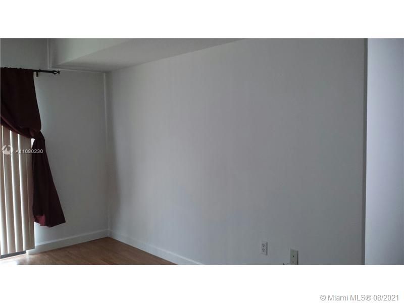 Recently Rented: $16,800 (0 beds, 1 baths, 400 Square Feet)