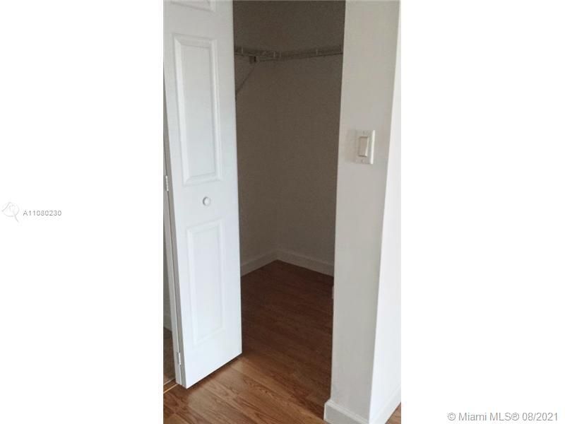 Recently Rented: $16,800 (0 beds, 1 baths, 400 Square Feet)