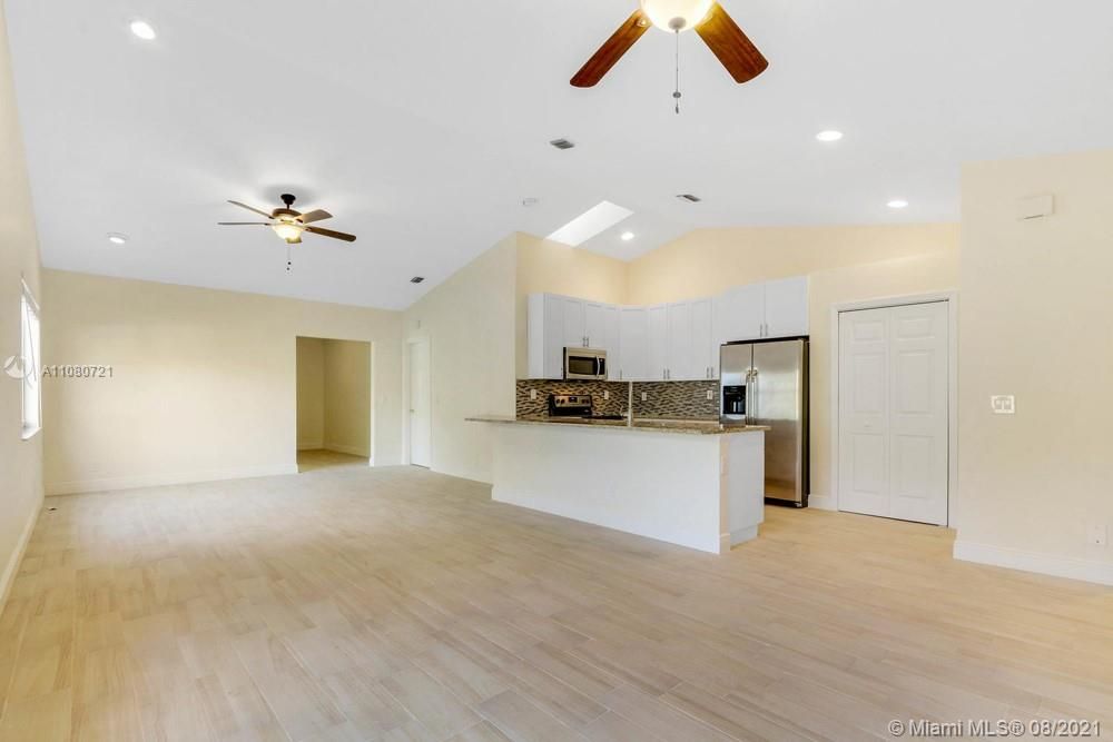 6077 Francis Street (Left Side) Great Room