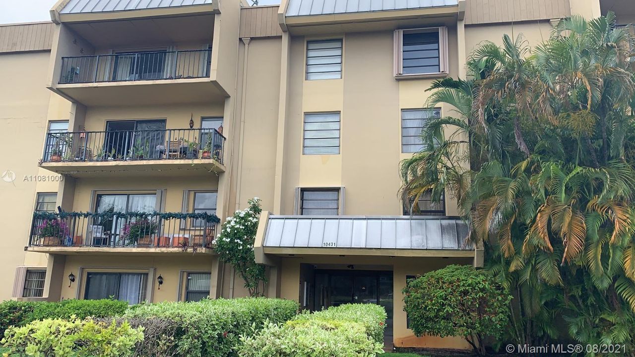 Recently Sold: $175,000 (1 beds, 1 baths, 770 Square Feet)